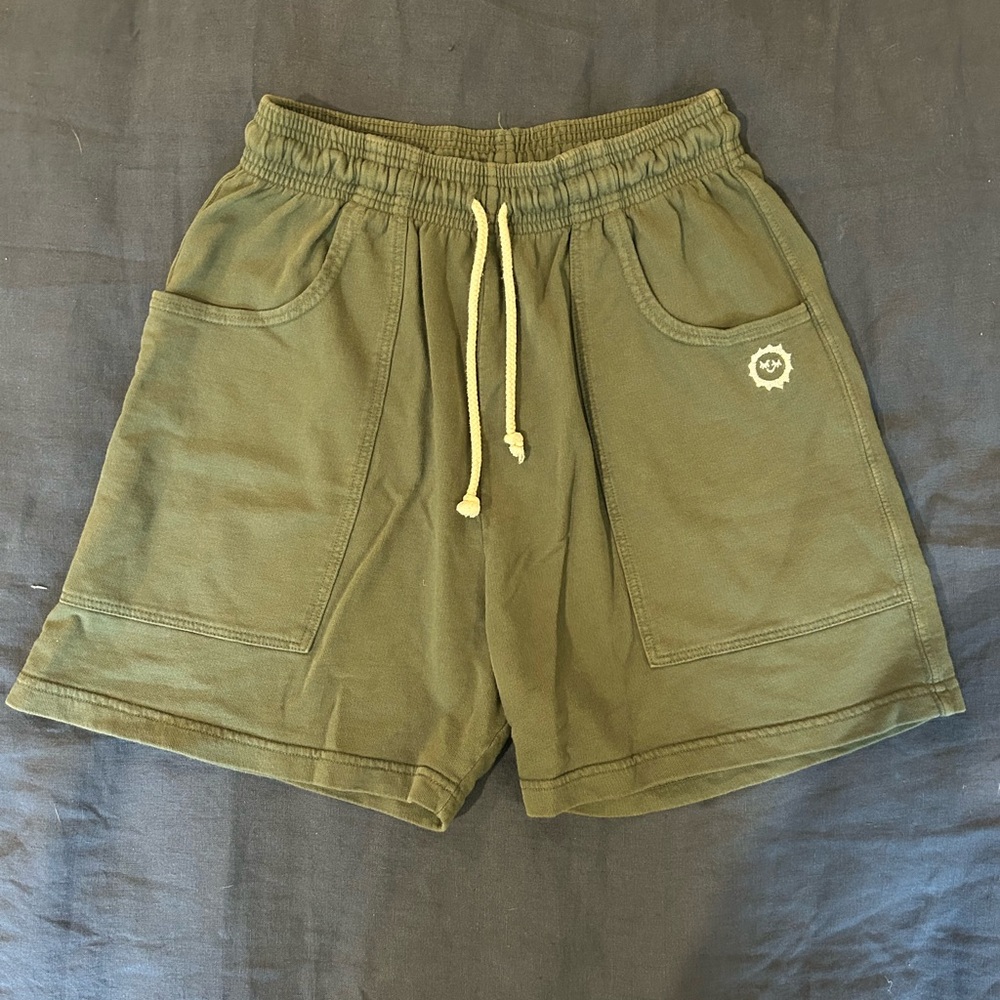 Big Bud Press sweat shorts size S